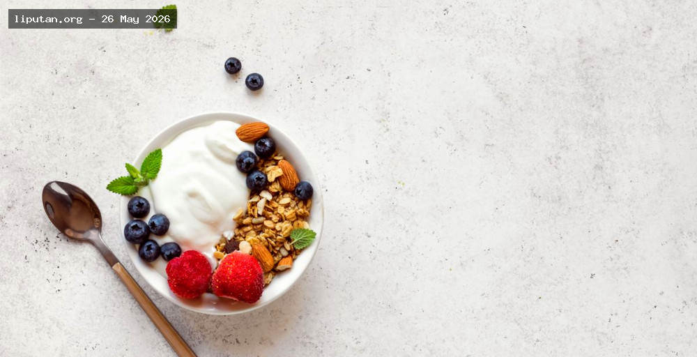 Greek Yogurt Lebih Sehat, Ini Topping yang Disarankan