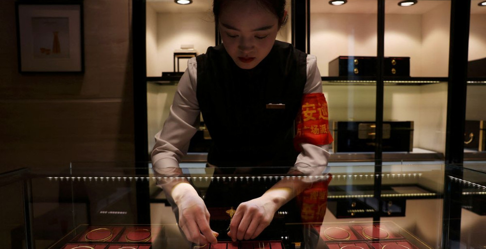 Produksi Emas China Turun, Permintaan Meningkat Q1 2026