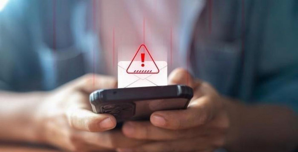 OJK Catat Kerugian Scam Tembus Rp 9,5 Triliun